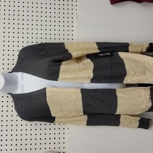 Doe & Rae cardigan sweater gray and beige long NWT